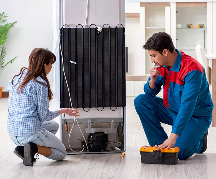 Skilled Cold Storage Specialists: Your Certified Commercial Fridge Repair Service Team in Leominster, MA