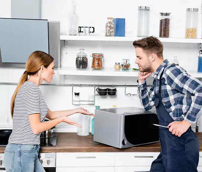 Why Leominster Homeowners Trust Leominster Appliance Pro for Every Microwave Fix?