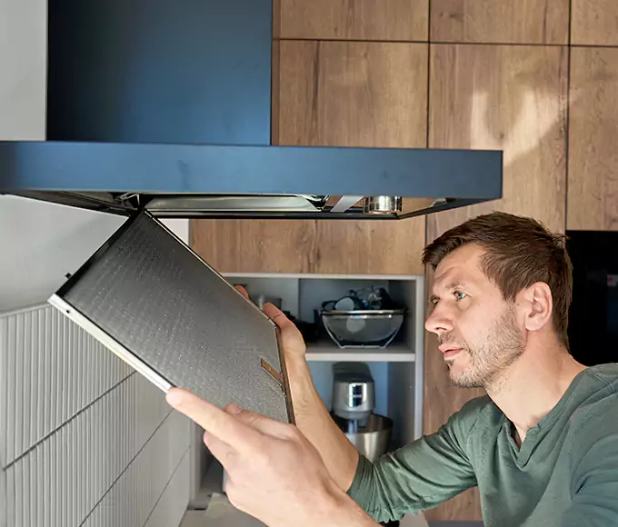 Why Leominster, MA Homeowners Trust Leominster Appliance Pro for Every Range Hood Switch Repair and Ventilation Job?