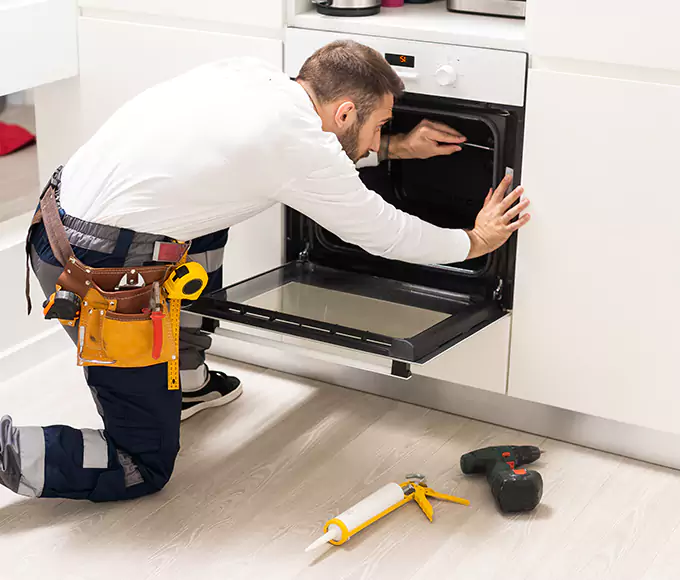 Why Leominster, MA Homeowners Trust Leominster Appliance Pro for Every Toaster Oven Fix?